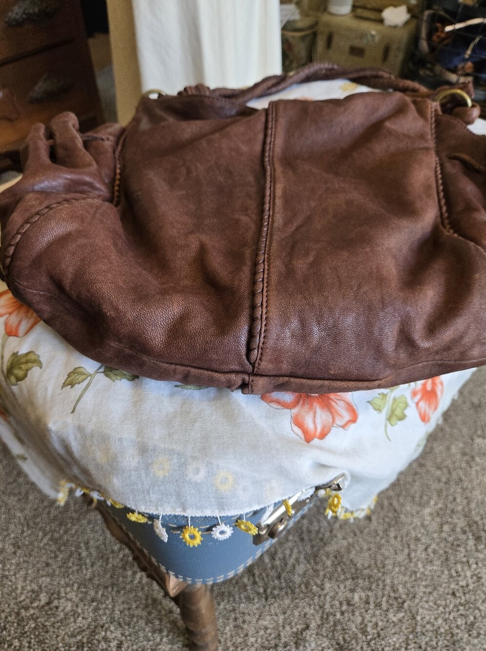 Hobo International Brown Leather Hobo Bag – Soft Slouch Shoulder Tote - Picture 6 of 16